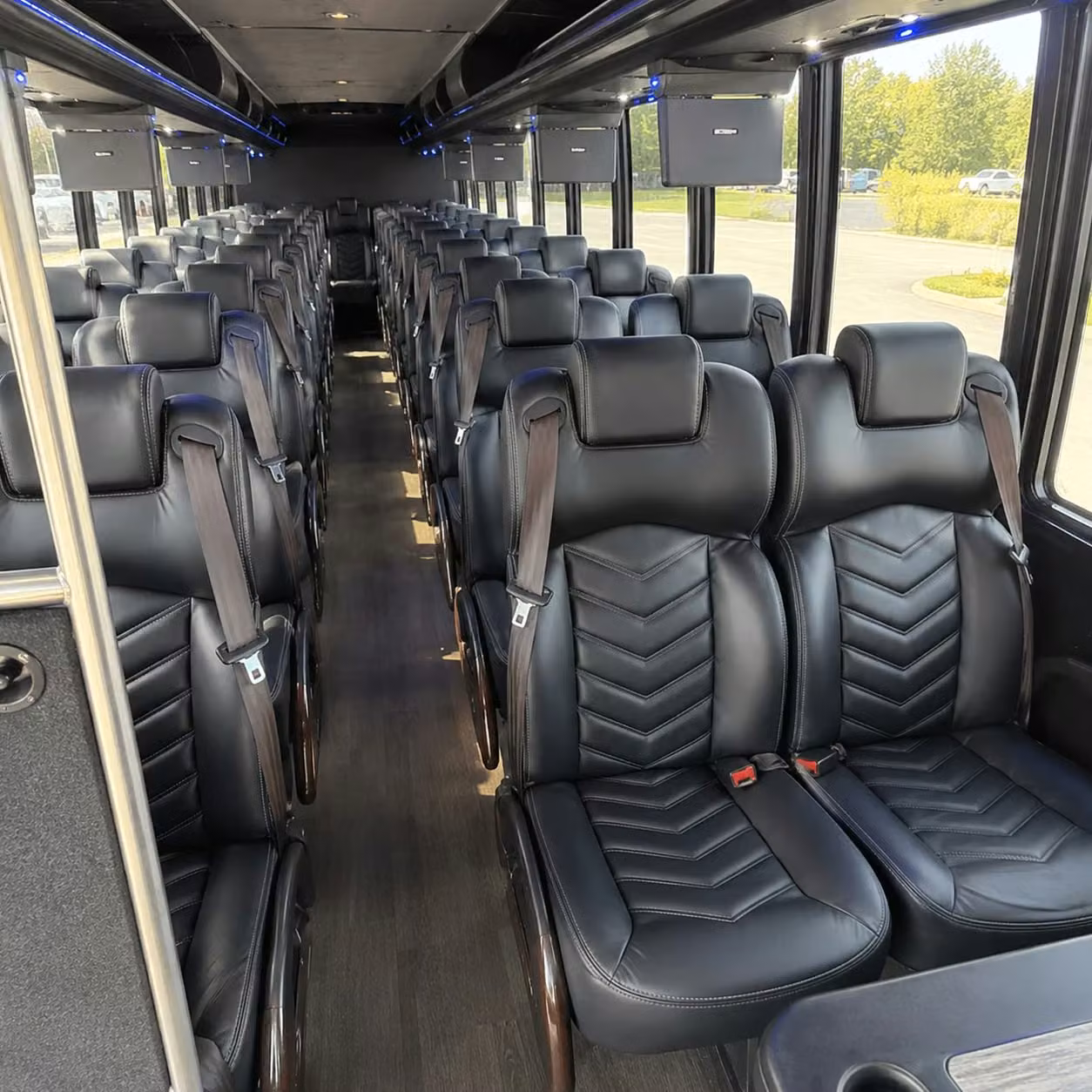 tucson 35 passenger minibus rental