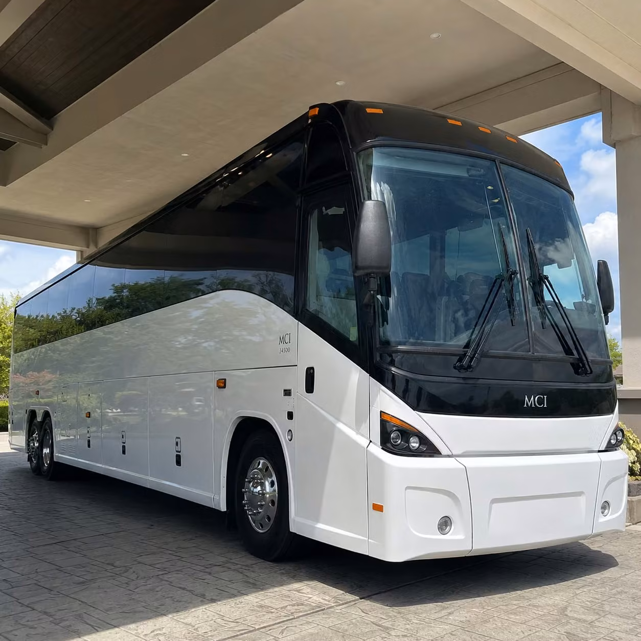 university of arizona and healthcare employer shuttle programs in tucson